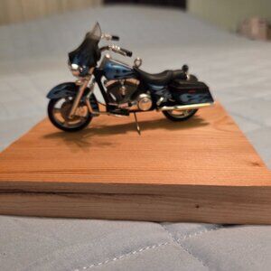 Harley Davidson 2012 Bike Ornament Black w/Blue Flames Desk Bookshelf Display